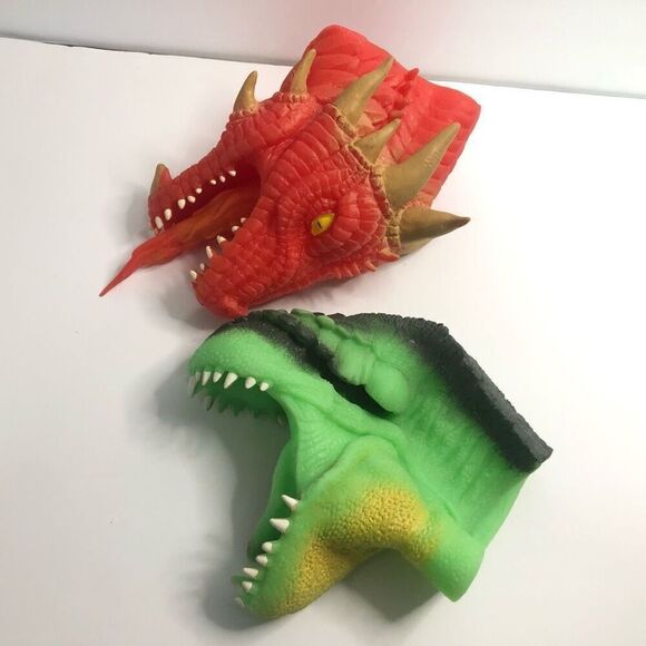 schilling dragon hand puppets lot of 2 red and green squishy rubber - Picture 2 of 3
